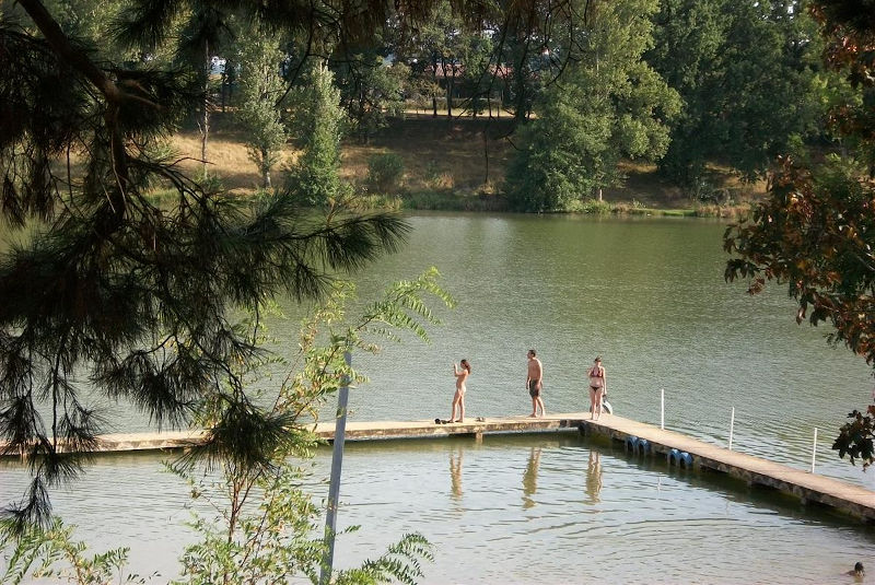 Site du lac de Moulineau à Damazan