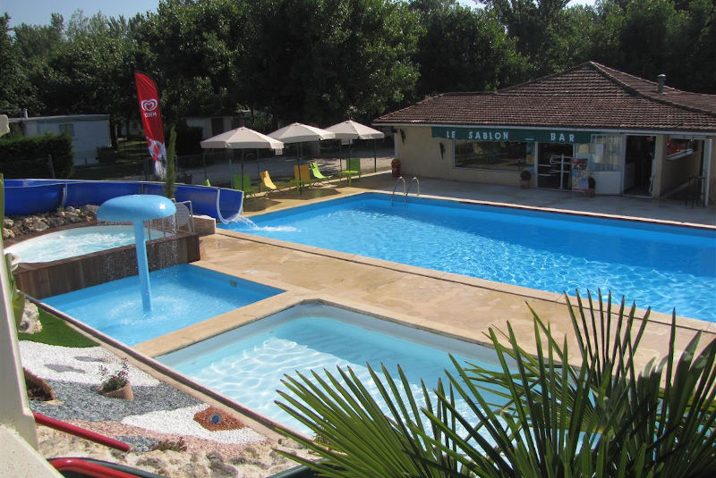 Piscine du camping Le Sablon