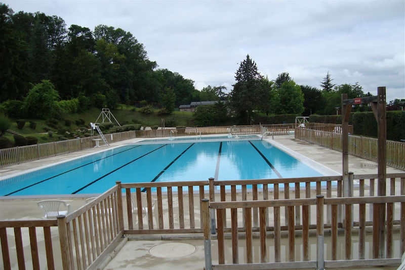 Piscine de Castillonnès
